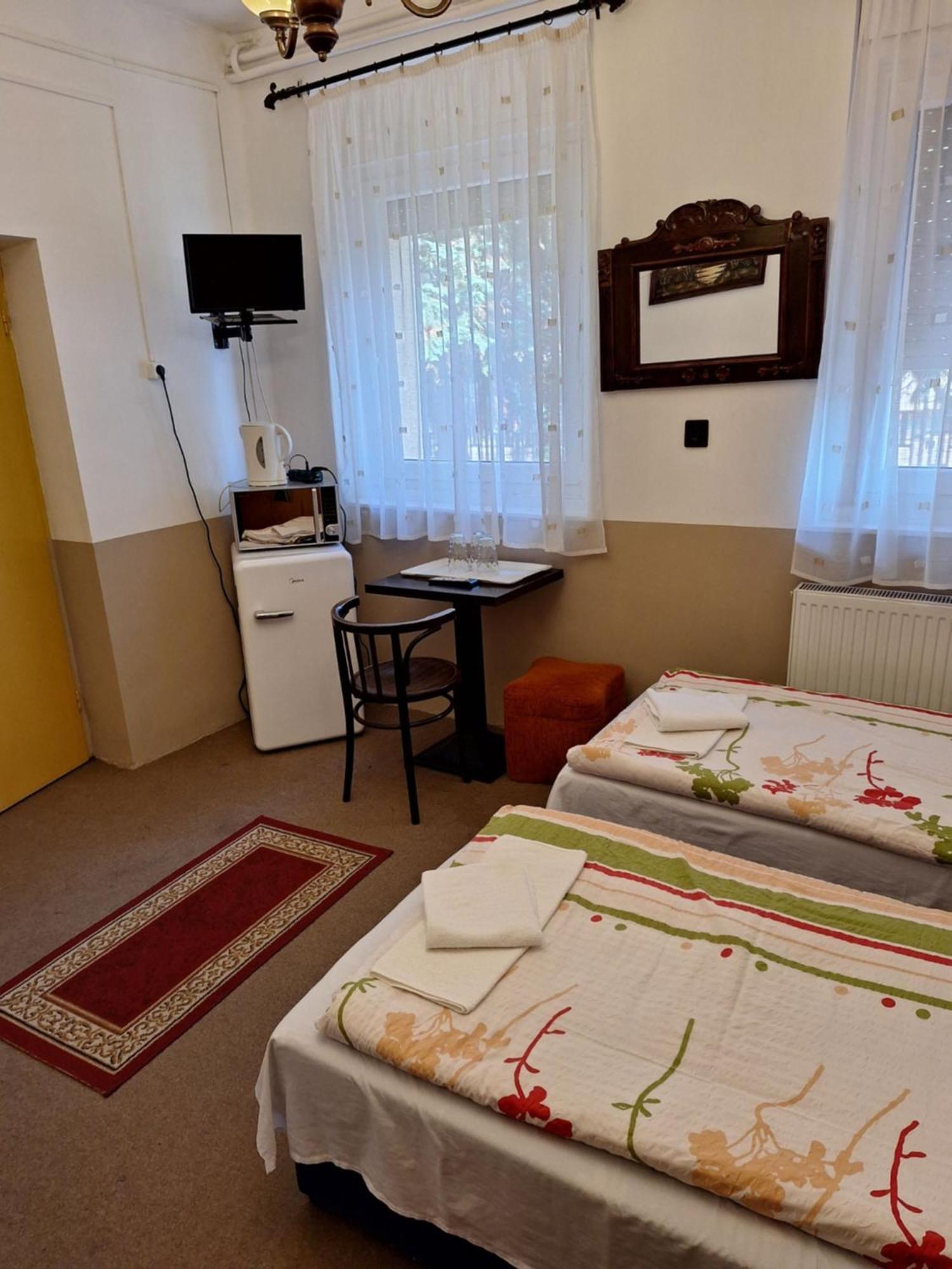 Bed and Breakfast Fenyo Panzio Mezőkövesd Zewnętrze zdjęcie