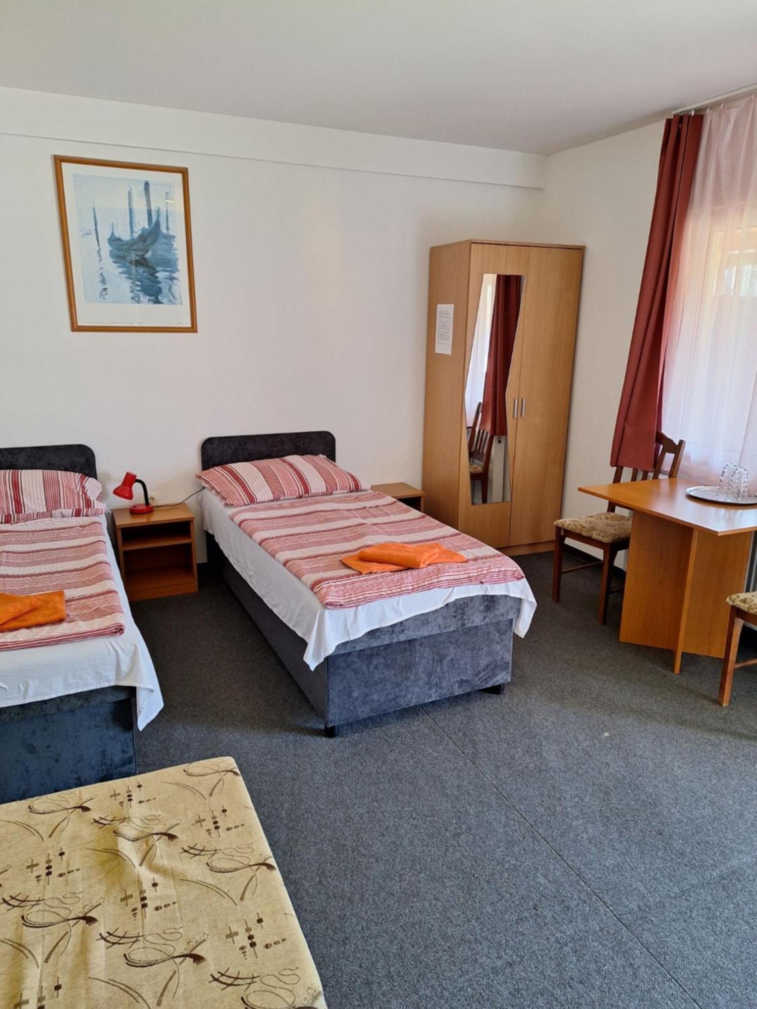 Bed and Breakfast Fenyo Panzio Mezőkövesd Zewnętrze zdjęcie