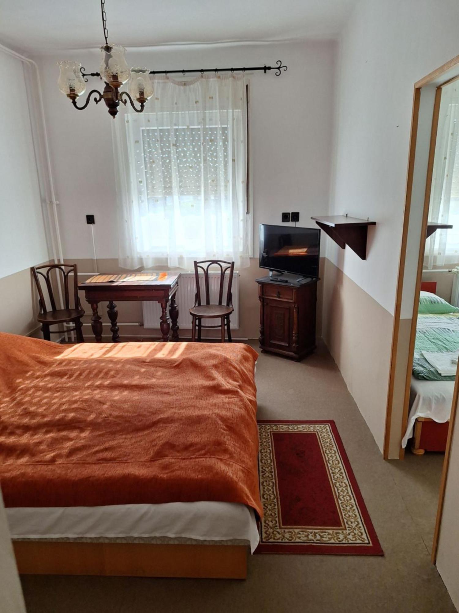 Bed and Breakfast Fenyo Panzio Mezőkövesd Zewnętrze zdjęcie