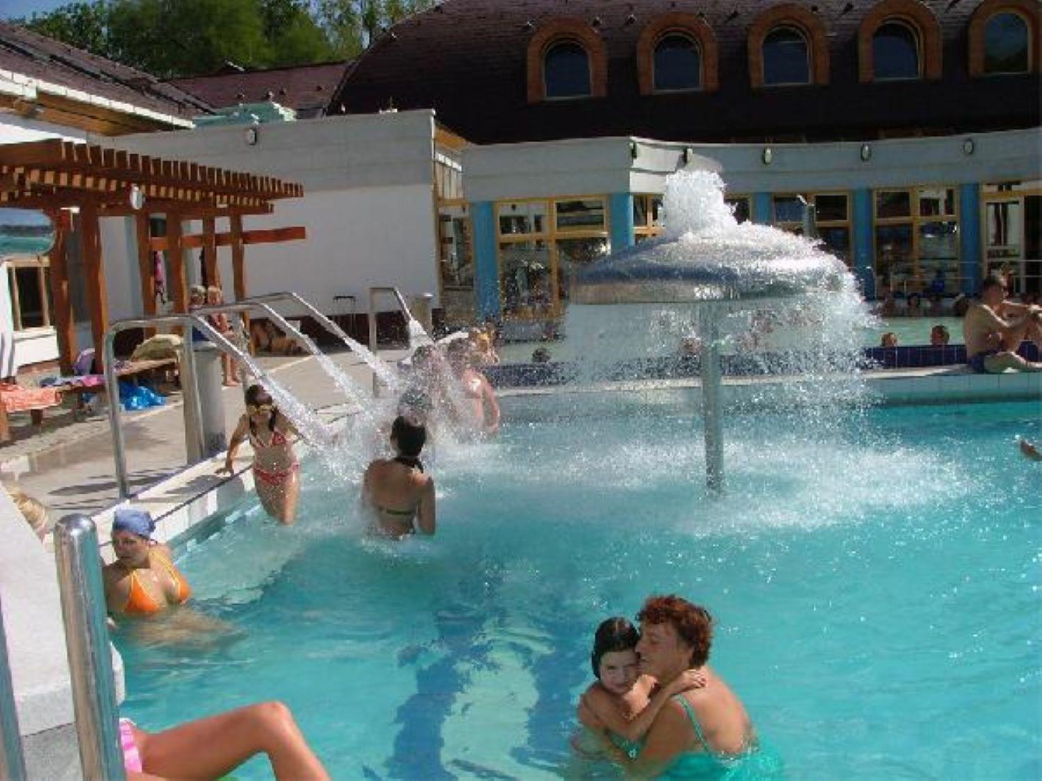 Bed and Breakfast Fenyo Panzio Mezőkövesd Zewnętrze zdjęcie