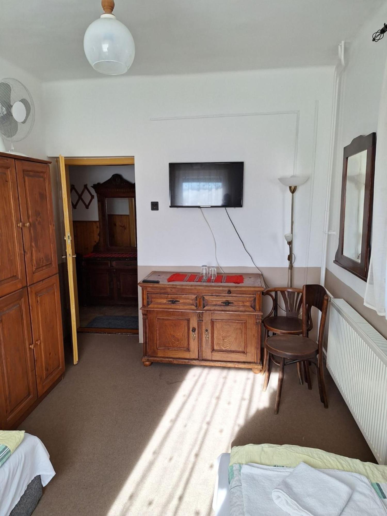 Bed and Breakfast Fenyo Panzio Mezőkövesd Zewnętrze zdjęcie